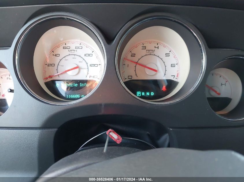 2013 DODGE CHALLENGER SXT - 2C3CDYAG4DH615412