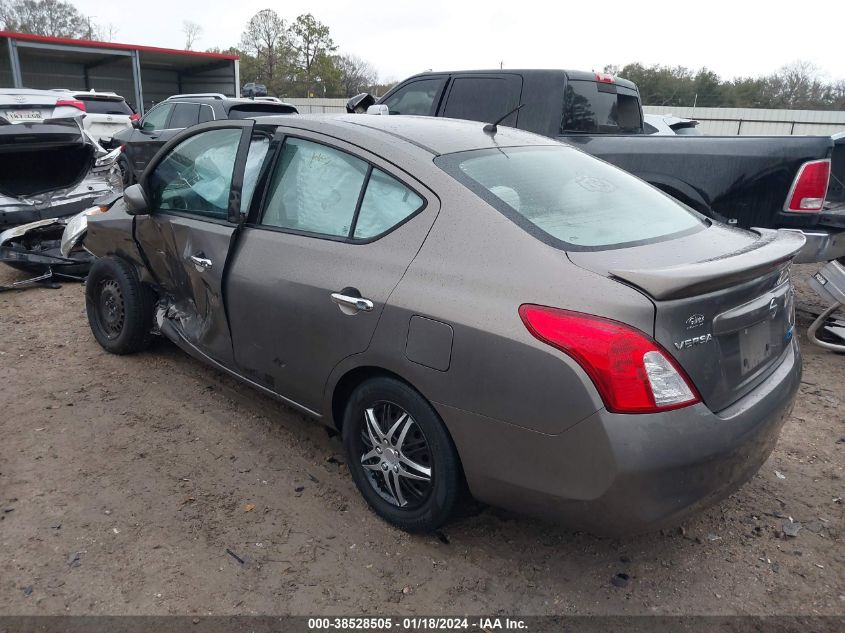 2014 NISSAN VERSA 1.6 SV - 3N1CN7AP0EL832020