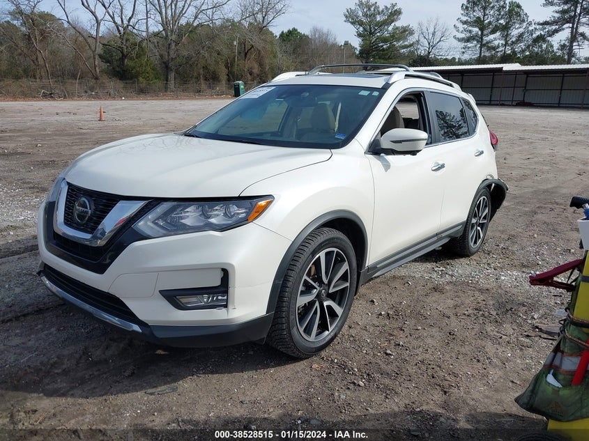 VIN JN8AT2MT3JW485703 2018 NISSAN ROGUE SL