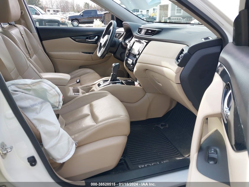 VIN JN8AT2MT3JW485703 2018 NISSAN ROGUE SL