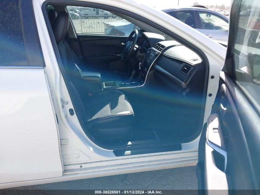 2017 TOYOTA CAMRY SE - 4T1BF1FK2HU789404