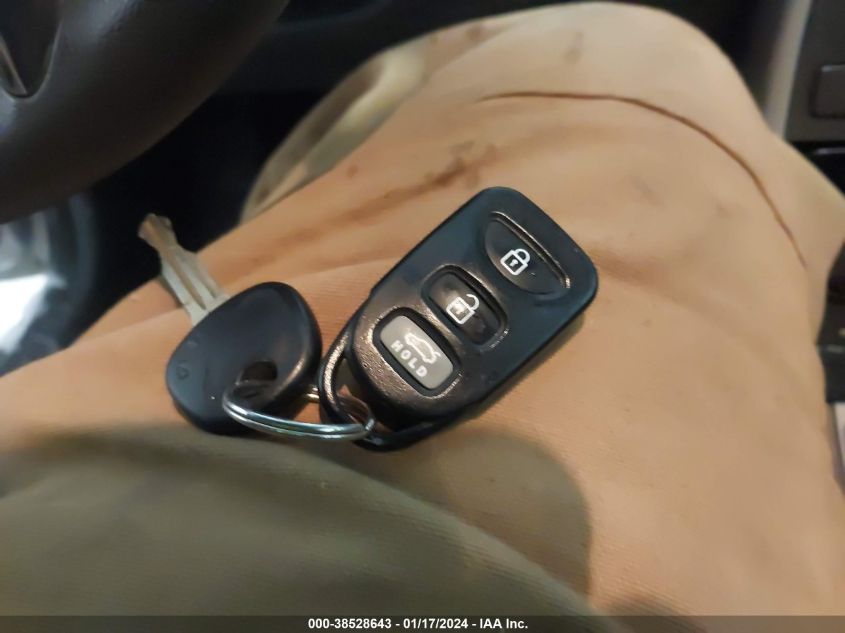 2016 HYUNDAI ELANTRA SE - 5NPDH4AE3GH688505