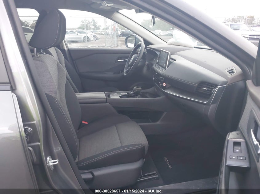 VIN 5N1BT3BA2NC689869 2022 NISSAN ROGUE SV FWD