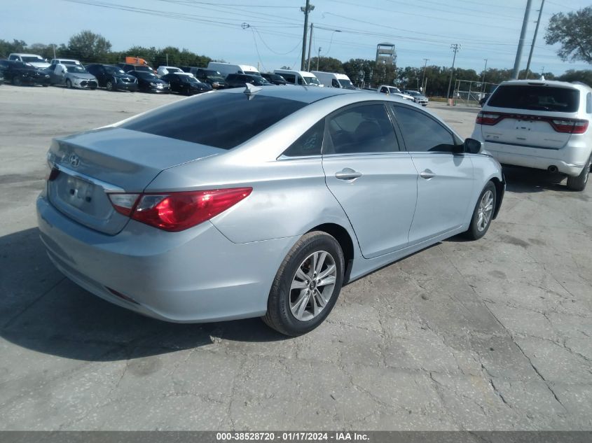 2013 HYUNDAI SONATA GLS - 5NPEB4ACXDH653900