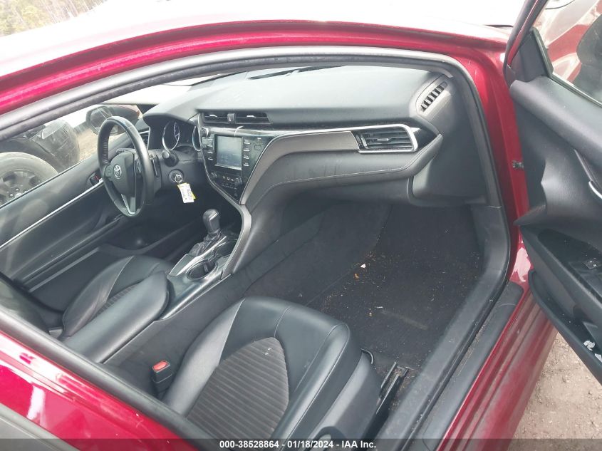 2018 TOYOTA CAMRY SE - 4T1B11HK7JU540257