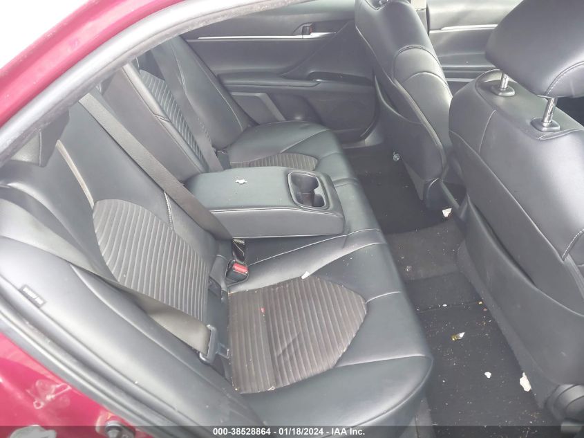 2018 TOYOTA CAMRY SE - 4T1B11HK7JU540257