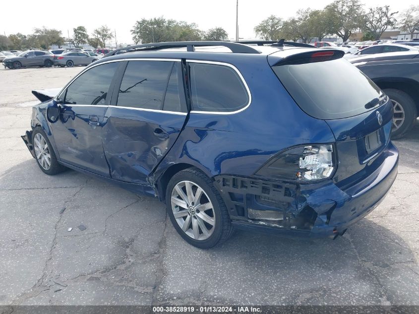 2013 VOLKSWAGEN JETTA SPORTWAGEN 2.0L TDI - 3VWPL7AJ1DM678858