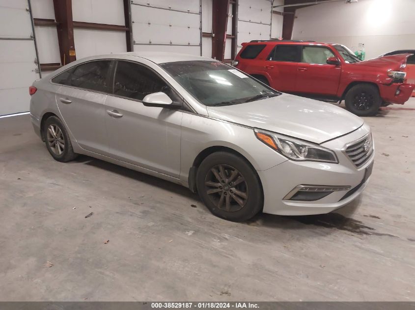 2015 HYUNDAI SONATA SE - 5NPE24AF7FH095484