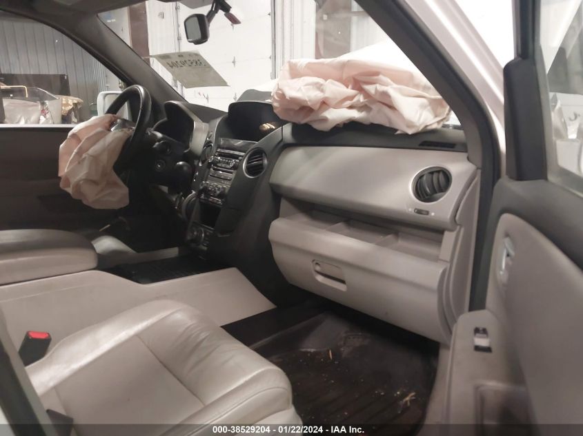 2013 HONDA PILOT TOURING - 5FNYF4H96DB050565