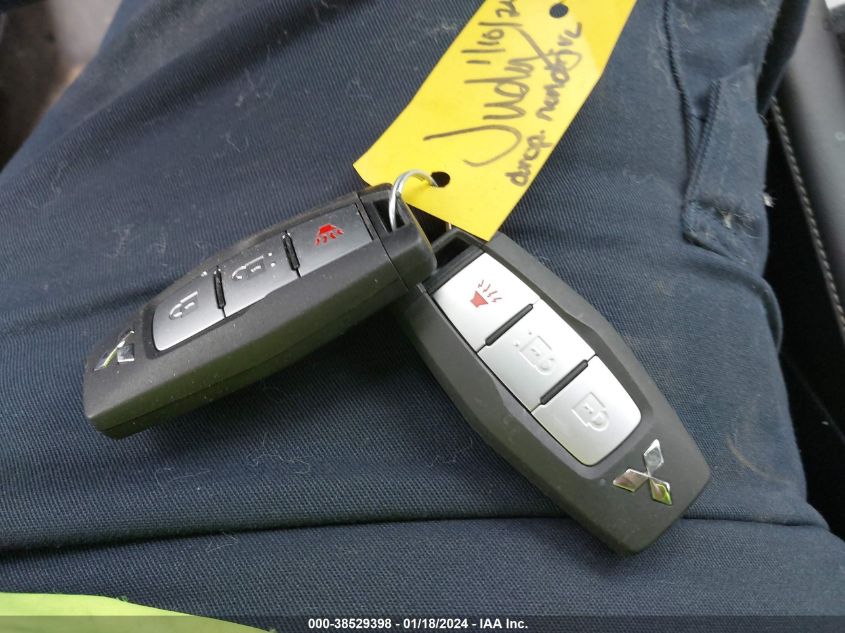 2022 MITSUBISHI OUTLANDER ES 2.5 S-AWC - JA4J4TA81NZ041488