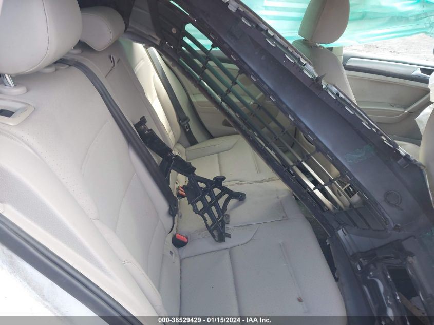 2015 VOLKSWAGEN GOLF SPORTWAGEN TDI SE 4-DOOR - 3VWCA7AU1FM510039
