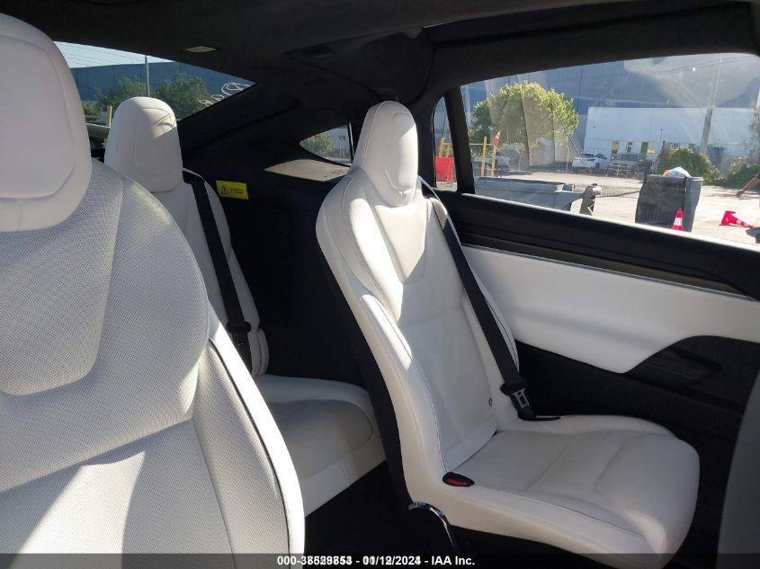 2023 TESLA MODEL X - 7SAXCCE60PF371047