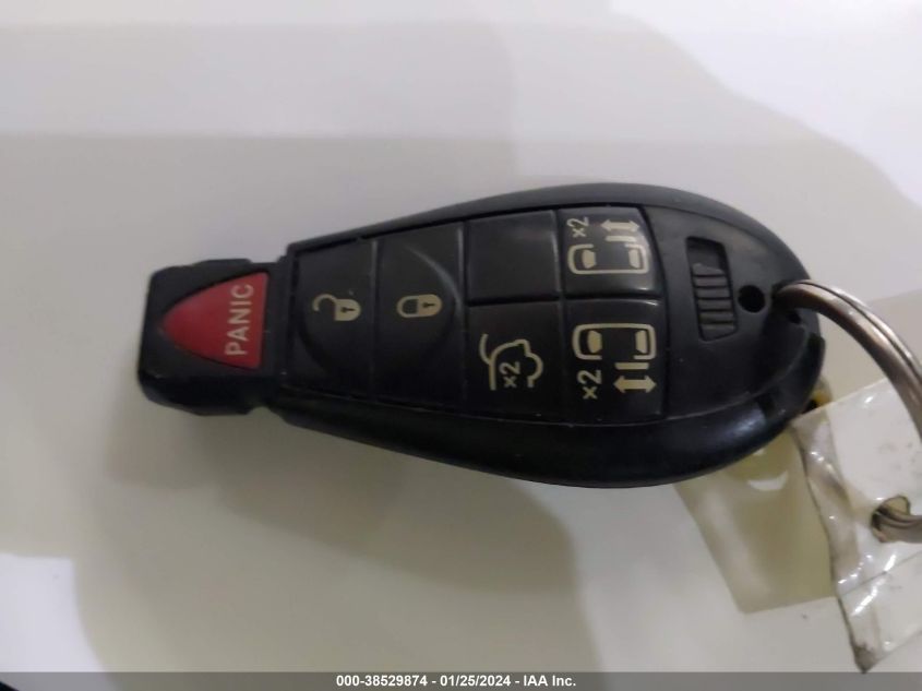 2014 CHRYSLER TOWN & COUNTRY TOURING - 2C4RC1BG2ER382835