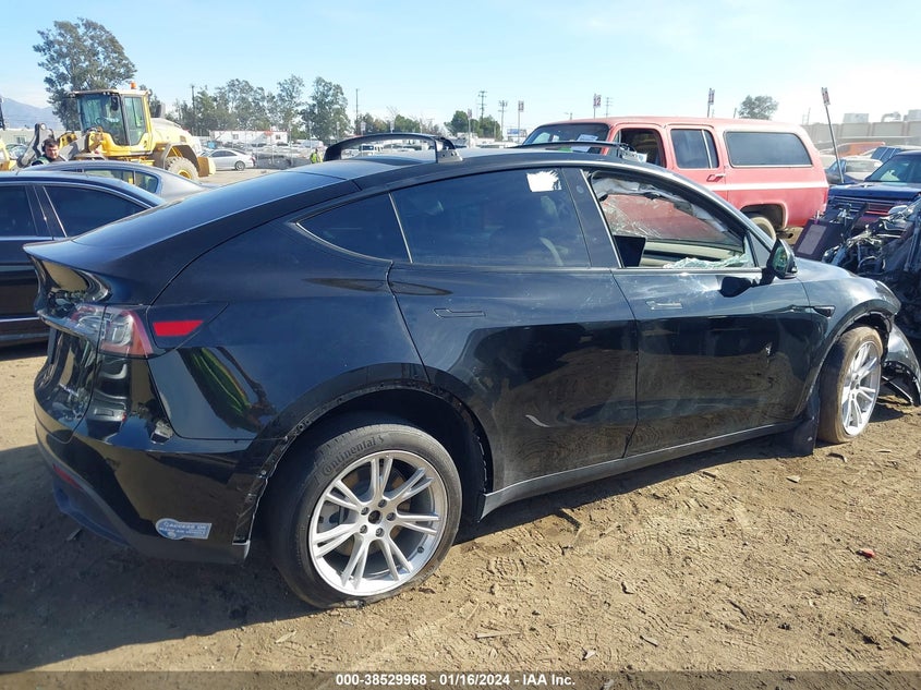 VIN 5YJYGDEE9MF263749 2021 TESLA MODEL Y LONG RANGE DUAL MOTOR ALL-WHEEL DRIVE