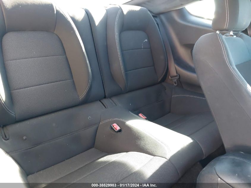 2015 FORD MUSTANG V6 - 1FA6P8AM8F5329648