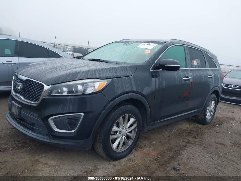 2017 KIA SORENTO 2.4L LX - 5XYPG4A37HG191139