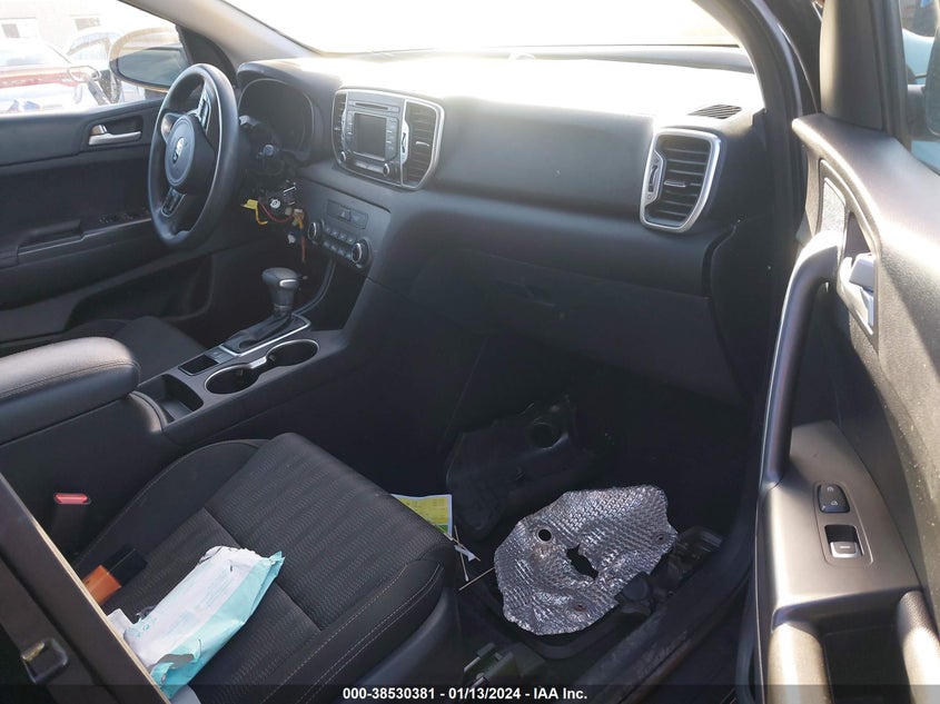 VIN KNDPM3AC6H7235504 2017 KIA SPORTAGE LX