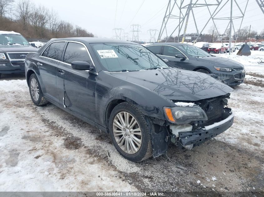 2013 CHRYSLER 300C - 2C3CCAKG5DH717570