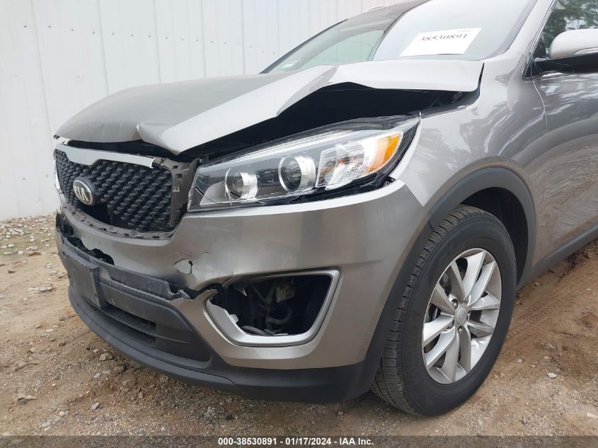 2017 KIA SORENTO LX/L - 5XYPG4A55HG209526