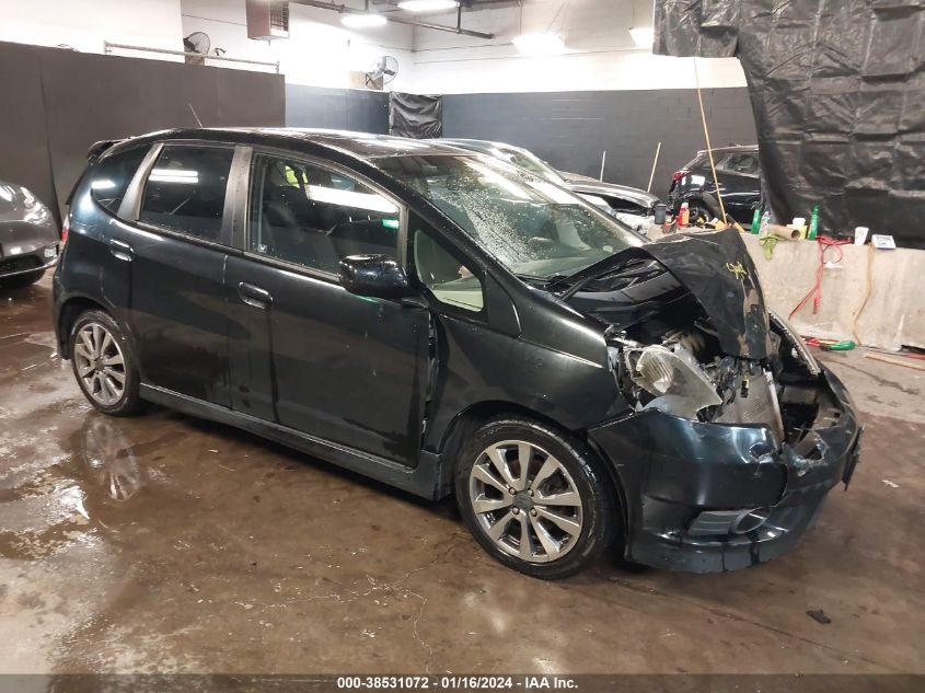 2013 HONDA FIT SPORT - JHMGE8H58DC009031