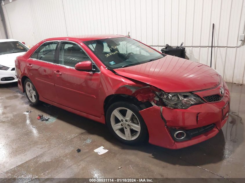 2014 TOYOTA CAMRY SE - 4T1BF1FKXEU822015