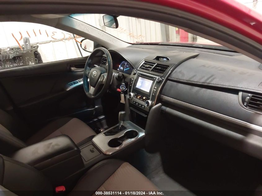 2014 TOYOTA CAMRY SE - 4T1BF1FKXEU822015