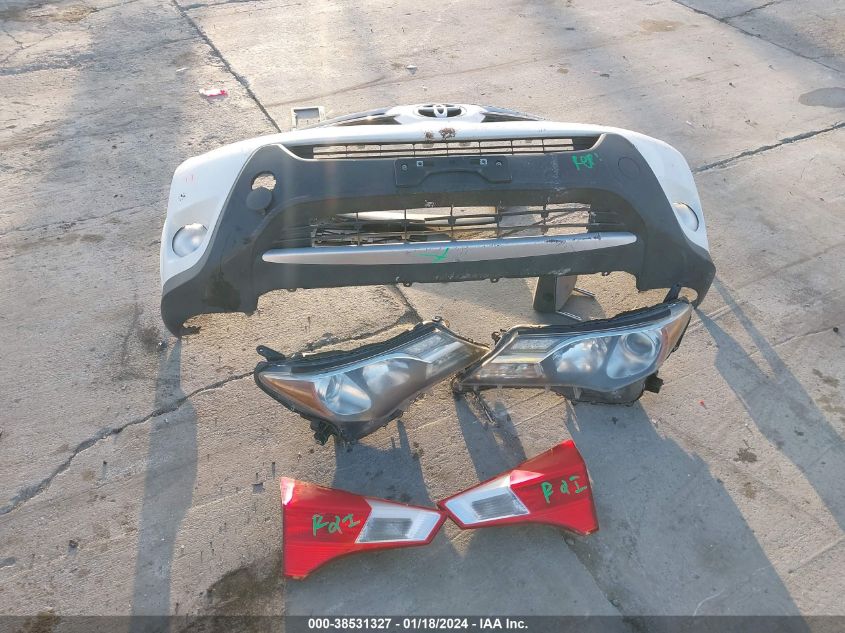 2014 TOYOTA RAV4 XLE - JTMWFREV3EJ008662