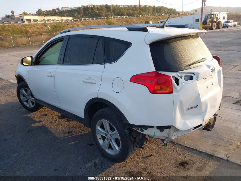 2014 TOYOTA RAV4 XLE - JTMWFREV3EJ008662