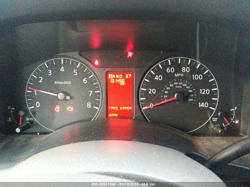 2015 NISSAN NV 2500 - 1N6BF0LY2FN800686