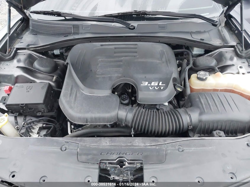 VIN 2C3CDXHG1KH680750 2019 DODGE CHARGER GT