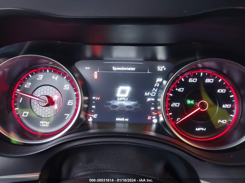 VIN 2C3CDXHG1KH680750 2019 DODGE CHARGER GT