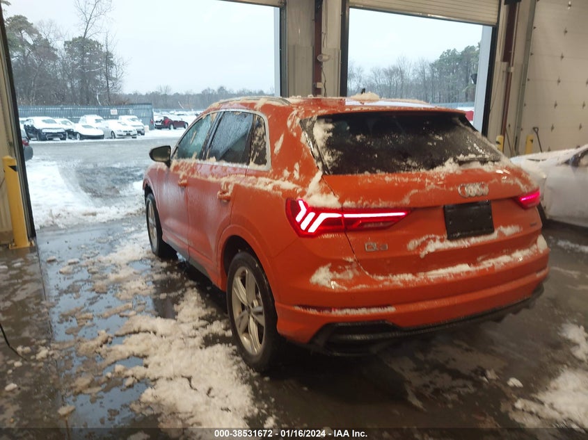 VIN WA1DECF35M1023998 2021 AUDI Q3 PREMIUM 45 TFSI S LINE QUATTRO TIPTRONIC