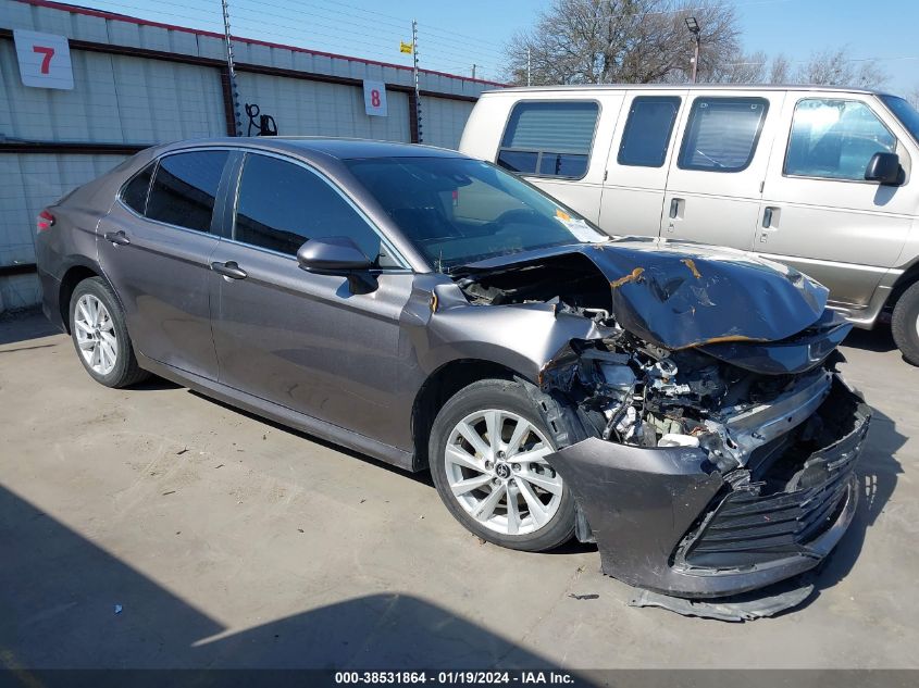2021 TOYOTA CAMRY LE - 4T1C11AK7MU606325