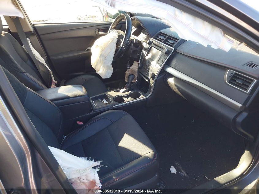 2017 TOYOTA CAMRY LE/XLE/SE/XSE - 4T1BF1FK3HU422981