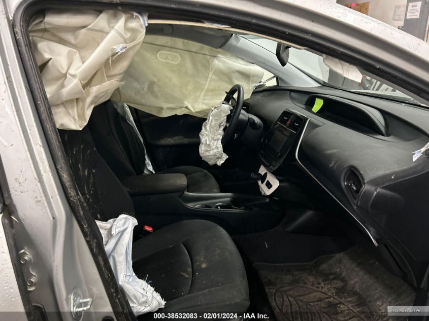 2016 TOYOTA PRIUS TWO - JTDKBRFU2G3000186