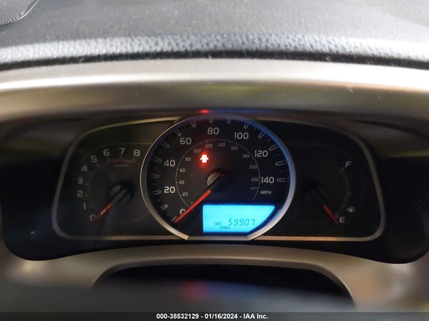 2013 TOYOTA RAV4 XLE - JTMRFREV0D5012270