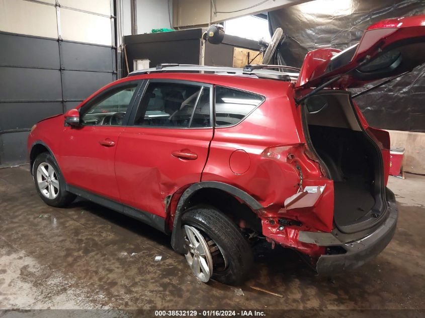 2013 TOYOTA RAV4 XLE - JTMRFREV0D5012270