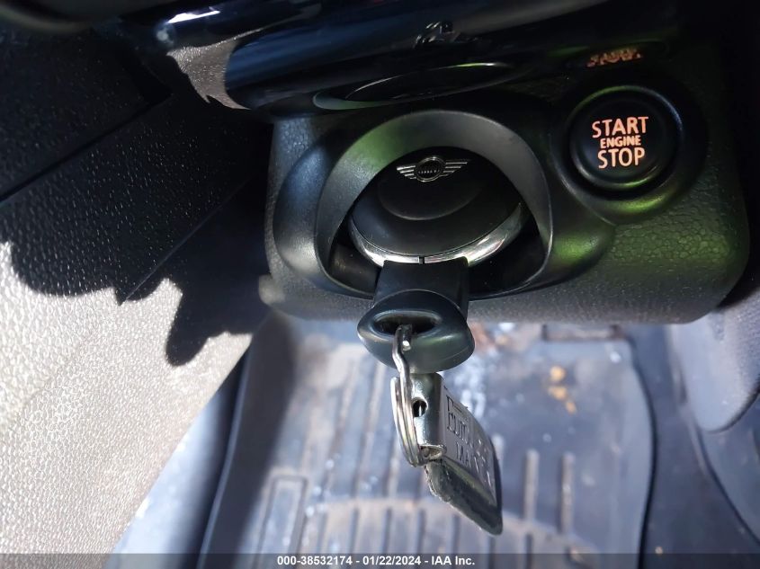 2014 MINI COUNTRYMAN COOPER S - WMWZC5C54EWP38985