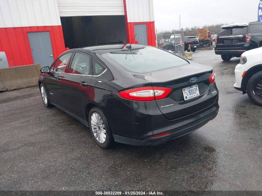 2015 FORD FUSION HYBRID S - 3FA6P0UU6FR132617
