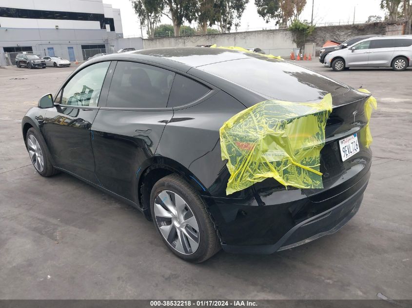 2023 TESLA MODEL Y AWD/LONG RANGE DUAL MOTOR ALL-WHEEL DRIVE - 7SAYGDEE2PA058956