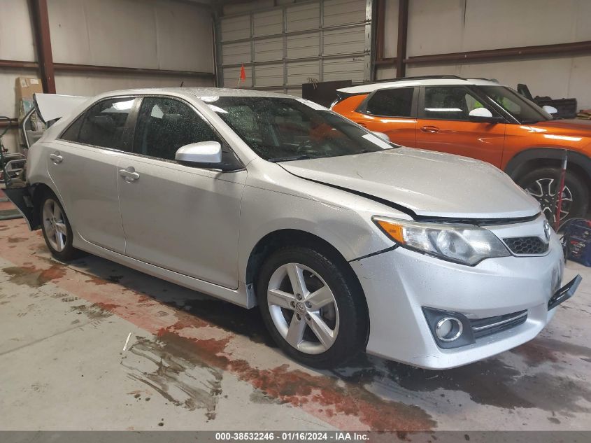2014 TOYOTA CAMRY SE - 4T1BF1FK5EU452026
