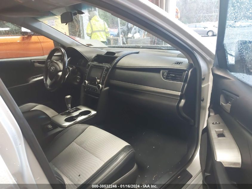 2014 TOYOTA CAMRY SE - 4T1BF1FK5EU452026