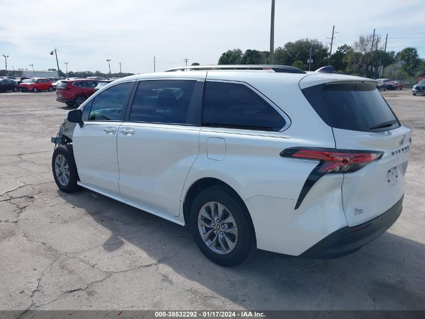 5TDJRKEC8NS123283 2022 TOYOTA SIENNA, photo no. 3