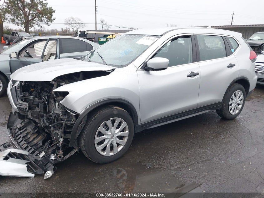 VIN KNMAT2MT3HP564787 2017 NISSAN ROGUE S