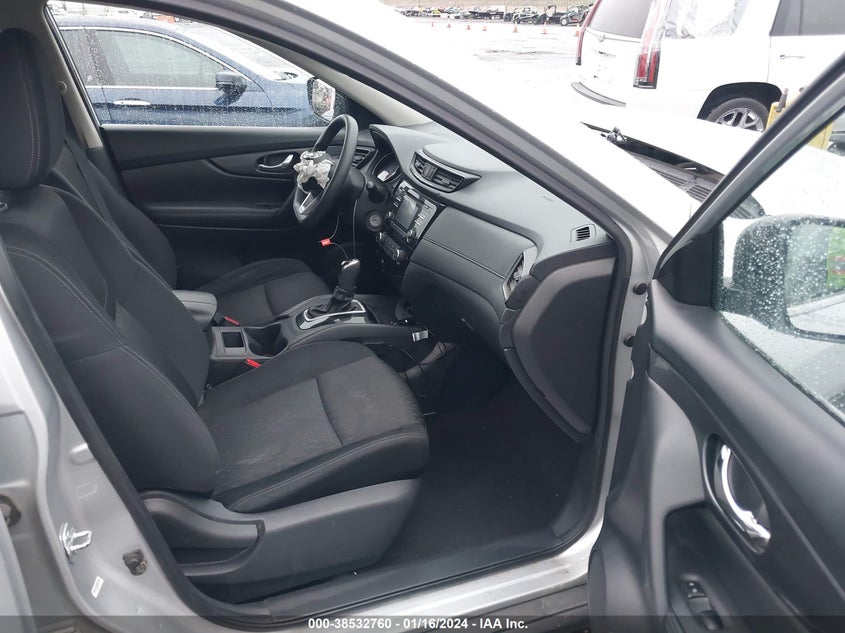 VIN KNMAT2MT3HP564787 2017 NISSAN ROGUE S