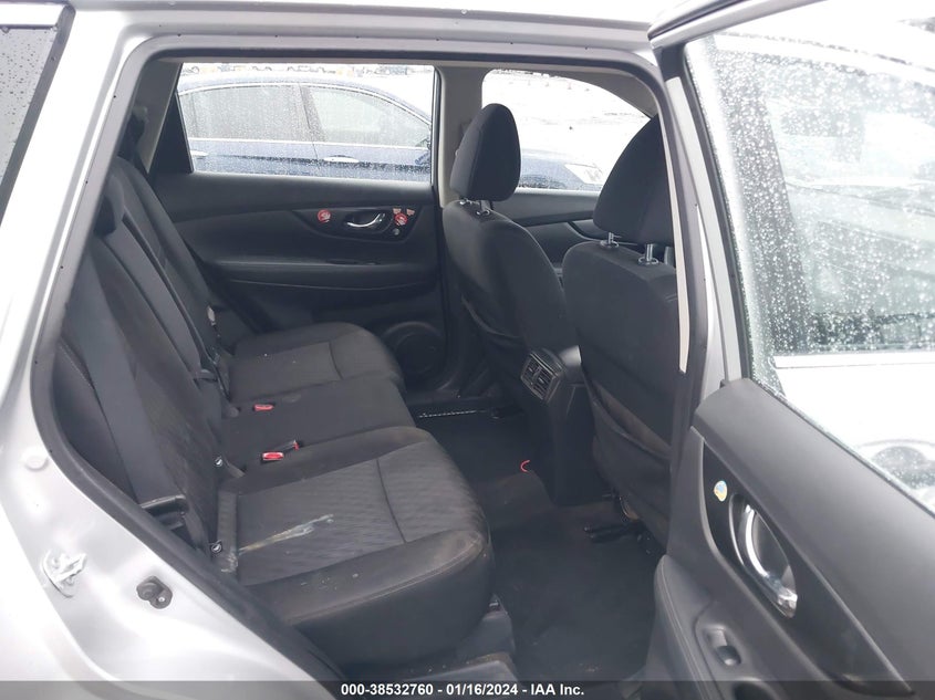 VIN KNMAT2MT3HP564787 2017 NISSAN ROGUE S