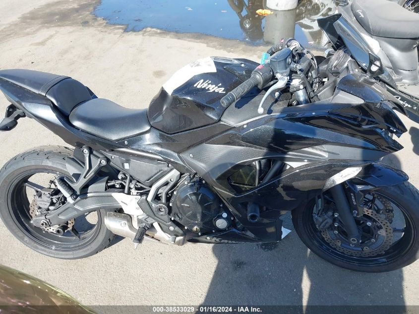 2019 KAWASAKI EX650 F - JKAEXEK14KDA32270