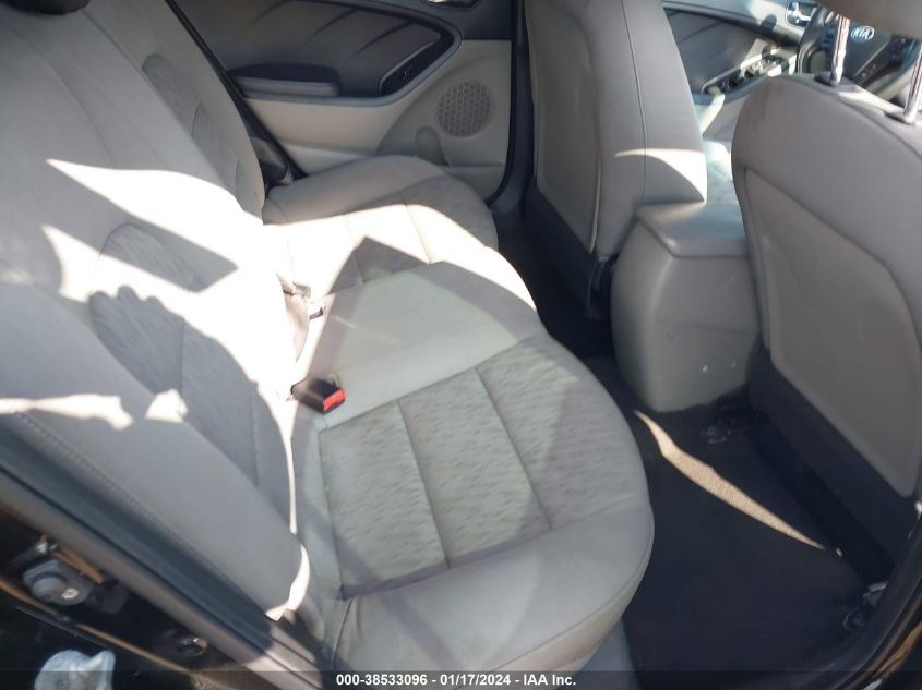 2015 KIA FORTE LX - KNAFK4A67F5301579