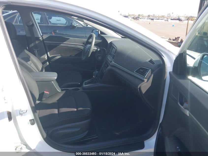 VIN 5NPD84LF3JH328485 2018 HYUNDAI ELANTRA SEL