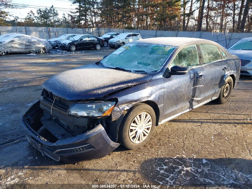 2014 VOLKSWAGEN PASSAT S - 1VWAT7A39EC044661